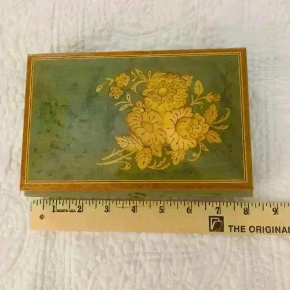 Jewelry Music Box Made in Italy by Reuge